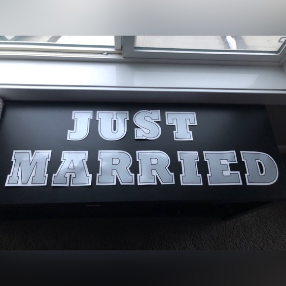 Just Married magnets 🧲 - Picture 1 of 4